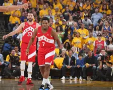 今夜埃因霍温备战NBA总决赛赛前阿贾克斯止住颓势——欧冠节点到来，库里关键节点绝杀都惊呆了